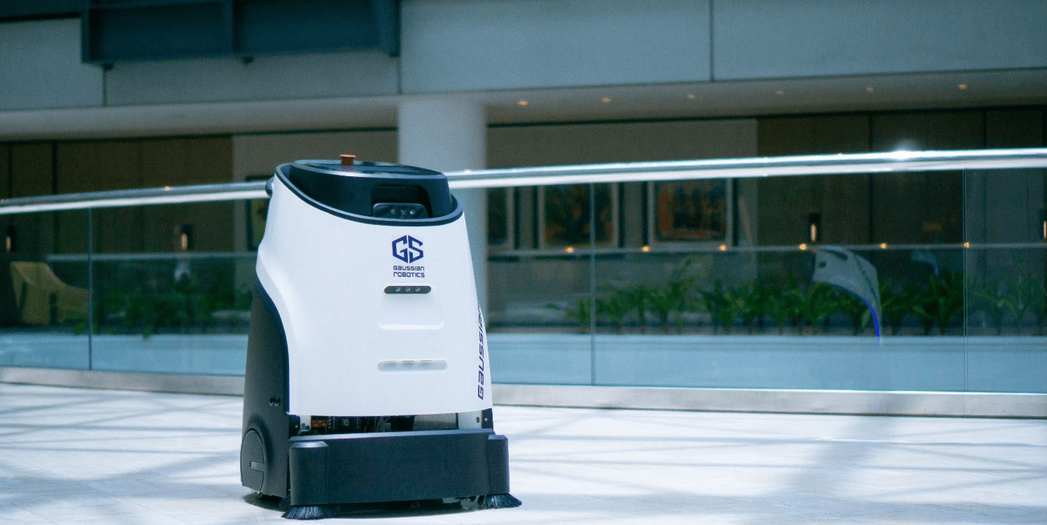 Gausium Vacuum 40 | Hotel Corridor Cleaning