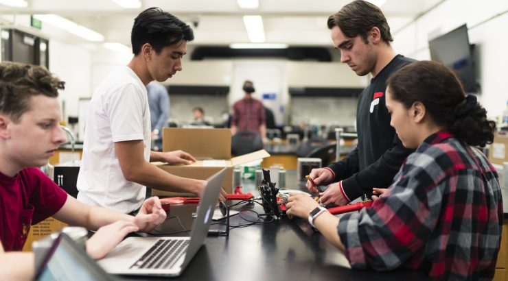 Create a Makerspace for Your School in 5 Easy Steps