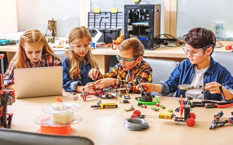 Why Your Students Need a Makerspace