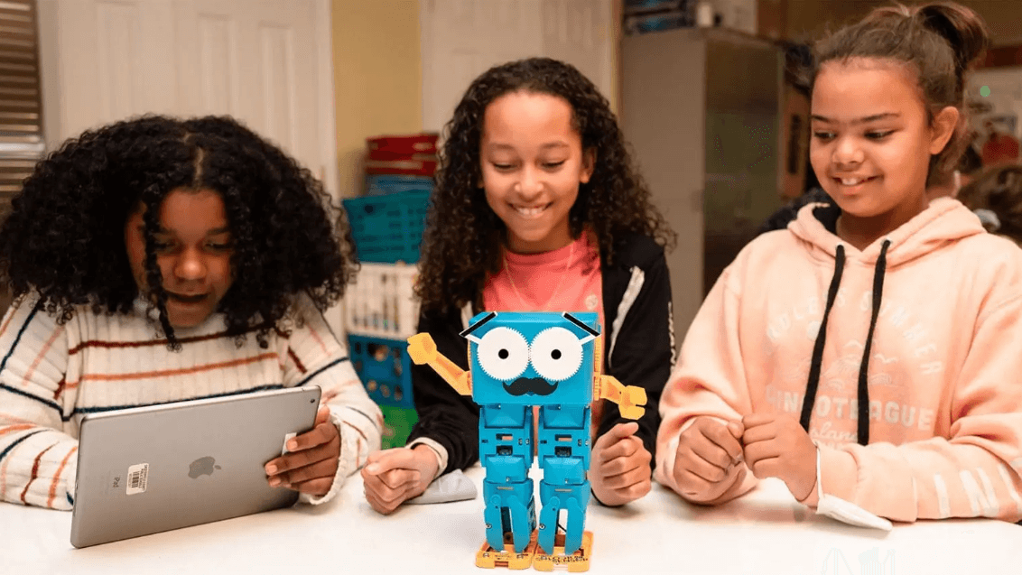 Marty Robot | Elementary Schools Love It