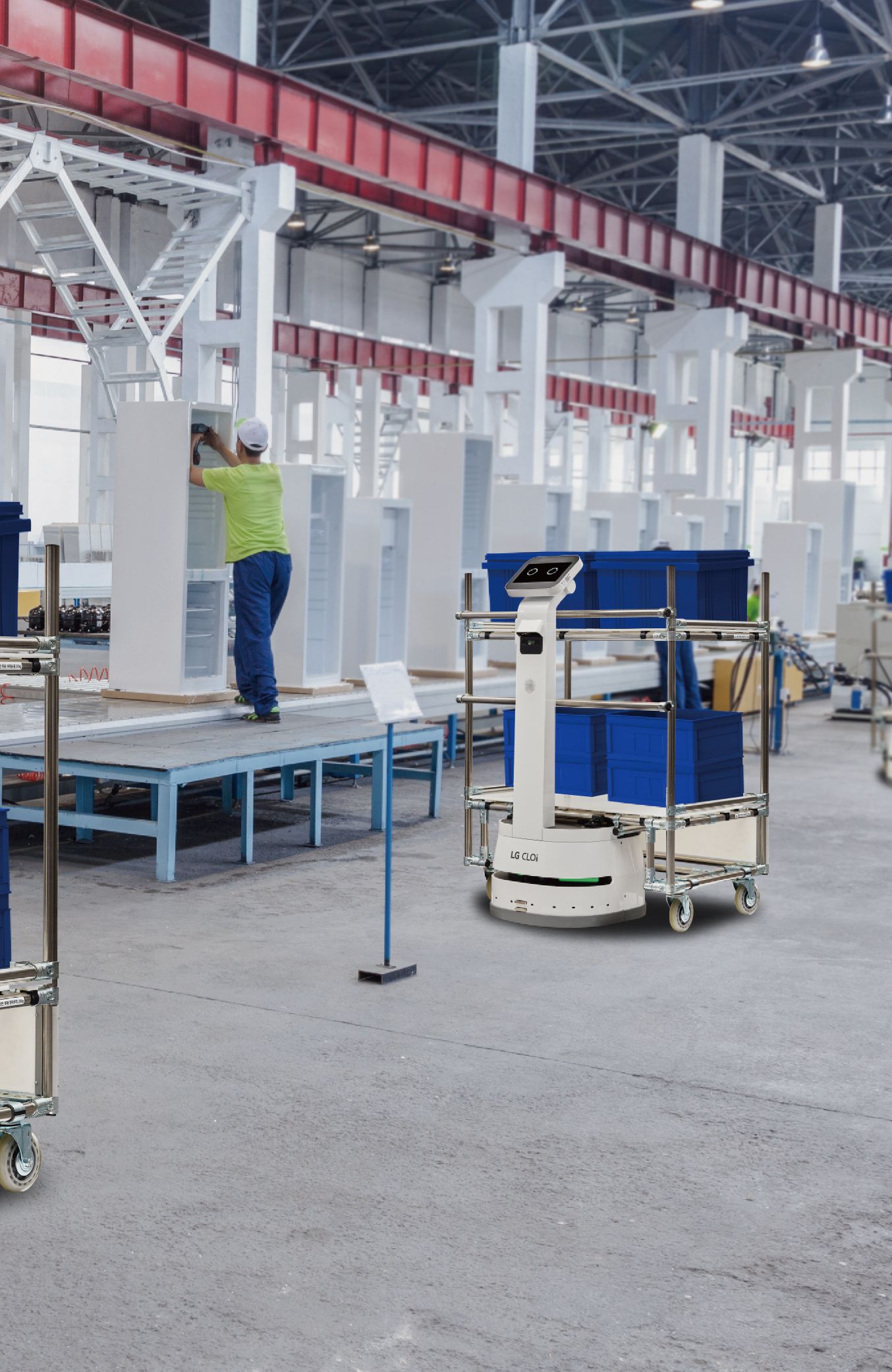 imagen de media página fabricación-almacén-automatizado-robot-01