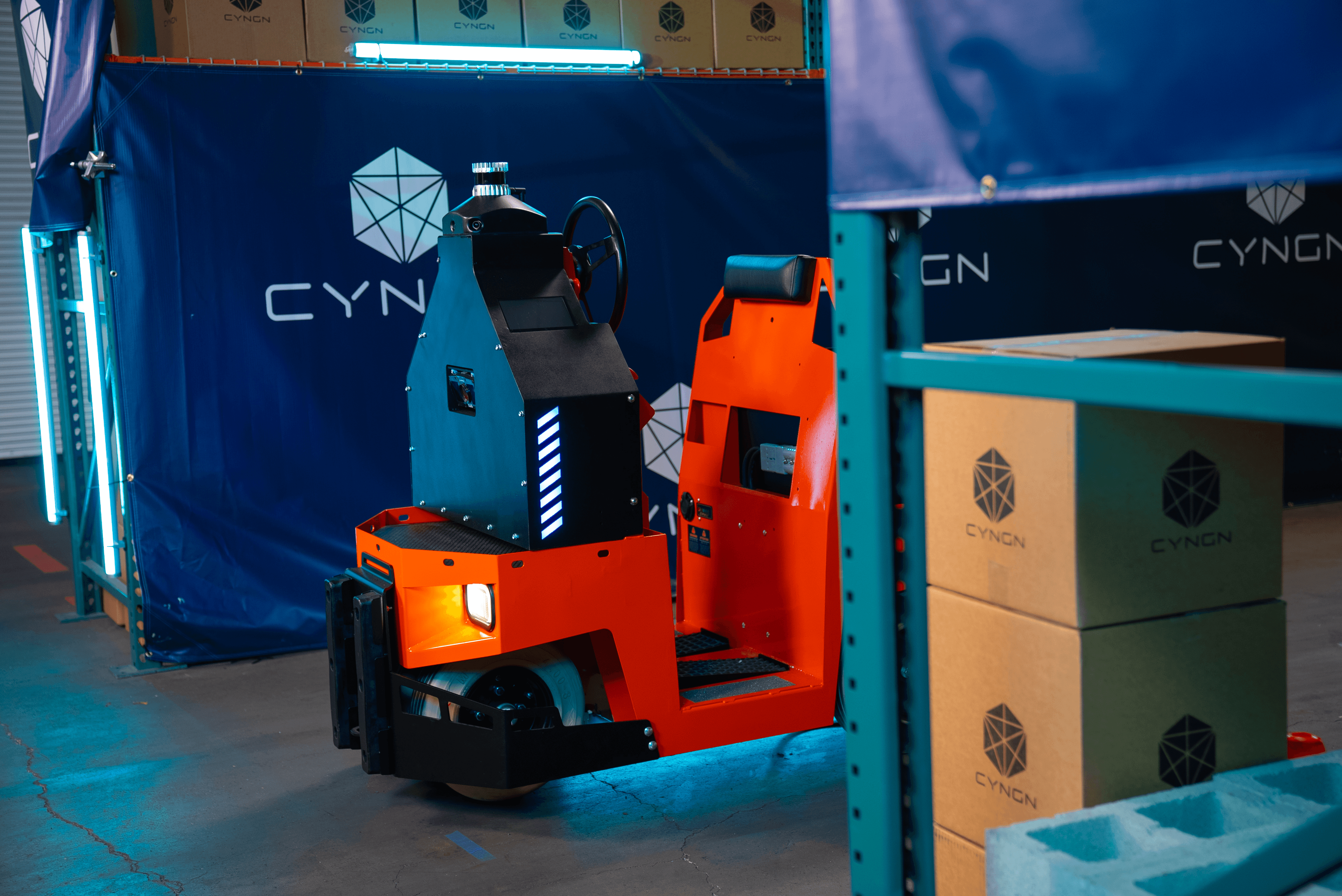 Cyngn Autonomous Tugger Robot
