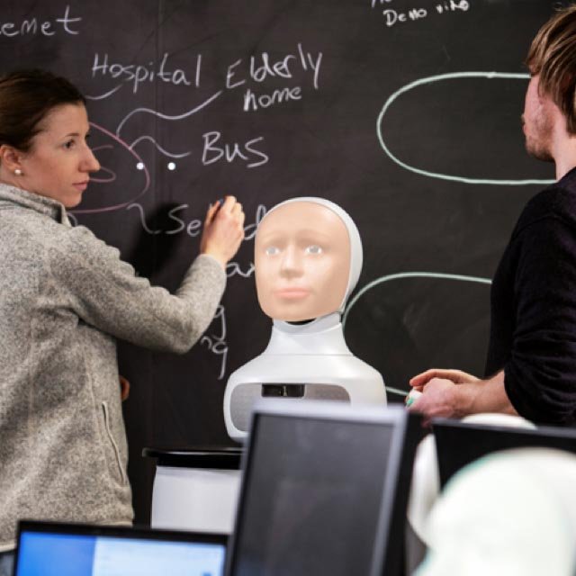 Furhat robots-interaction