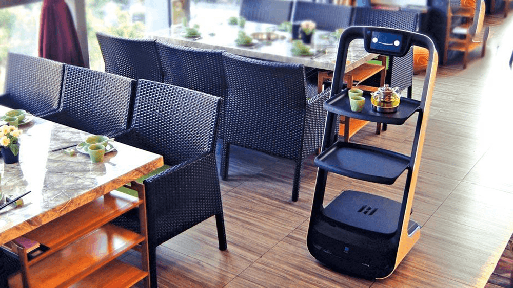 Restaurant Automation: Robots in the Foodservice Industry